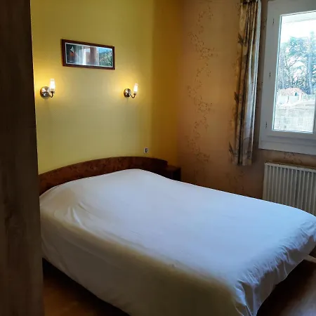 Des Pins Sarl Hotel Saint-Pierre-Quiberon