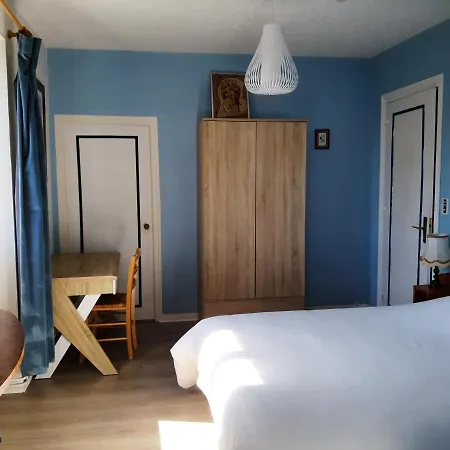 Des Pins Sarl Hotel Saint-Pierre-Quiberon